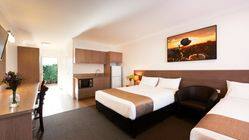 Adelong Motel