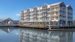 Peppers Seaport Hotel 