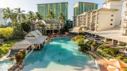 Novotel Cairns Oasis Resort