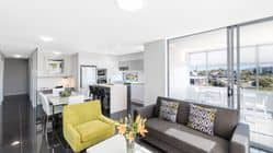 Oaks Brisbane Woolloongabba Suites