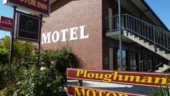 Ploughmans Motor Inn