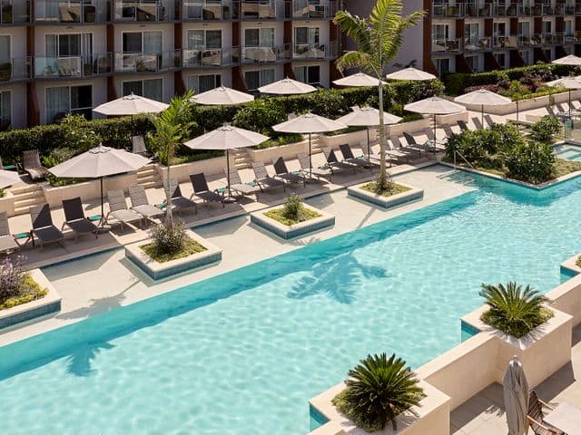 Crowne Plaza Fiji Nadi Bay Resort & Spa