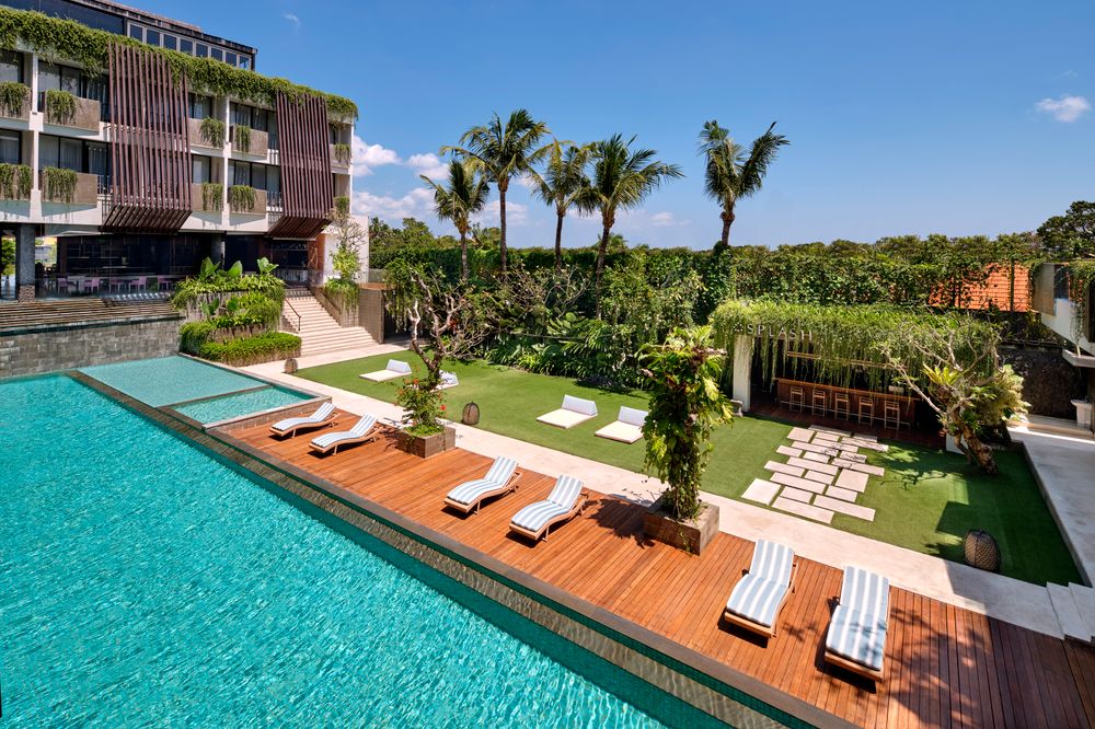 four-points-by-sheraton-bali-seminyak-qantas-holidays