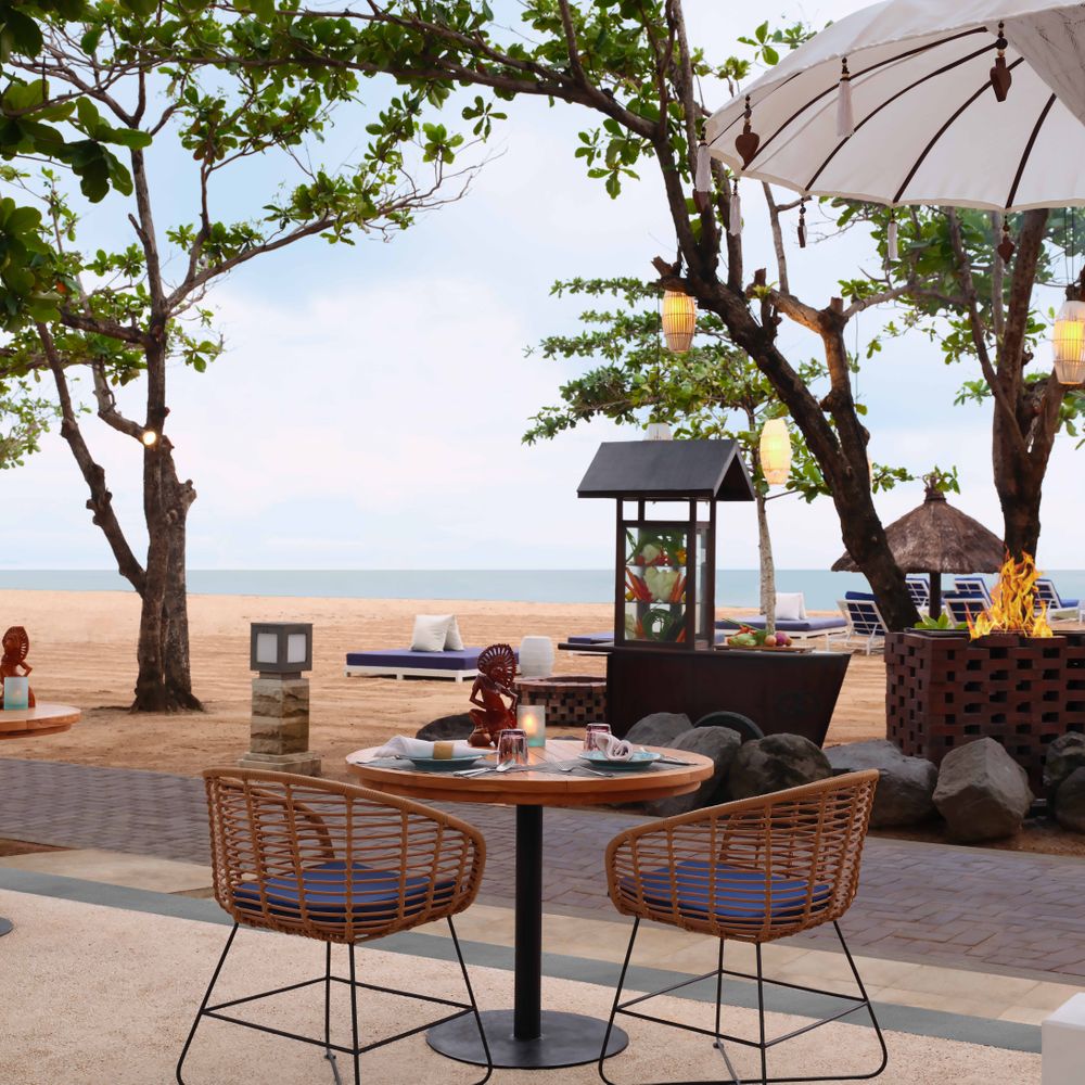 Sofitel Bali Nusa Dua Beach Resort - Toya Beach Bar & Grill