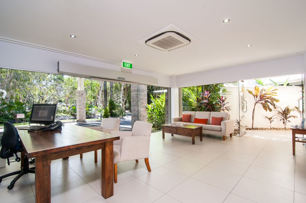 Mandalay Luxury Beachfront Apartments - Mandalay Luxury Beachfront Apartments