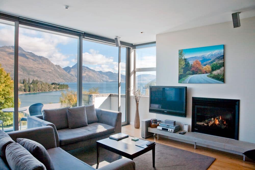 Super Suite