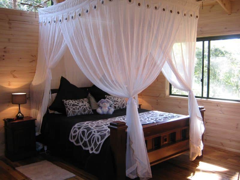 Deluxe king chalet inside view