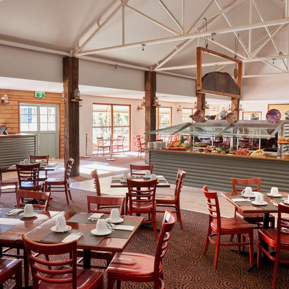 Outback Hotel - Dining