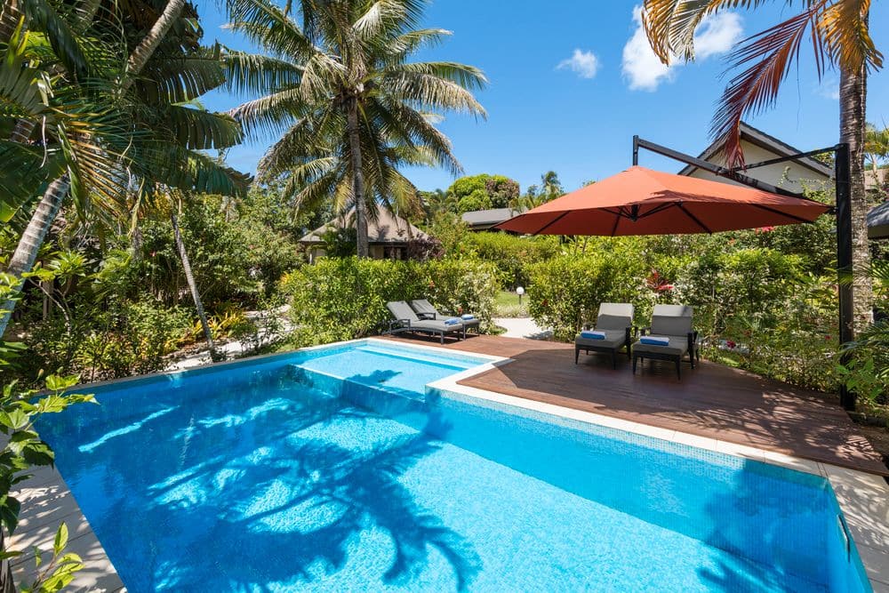 Two-tier pool