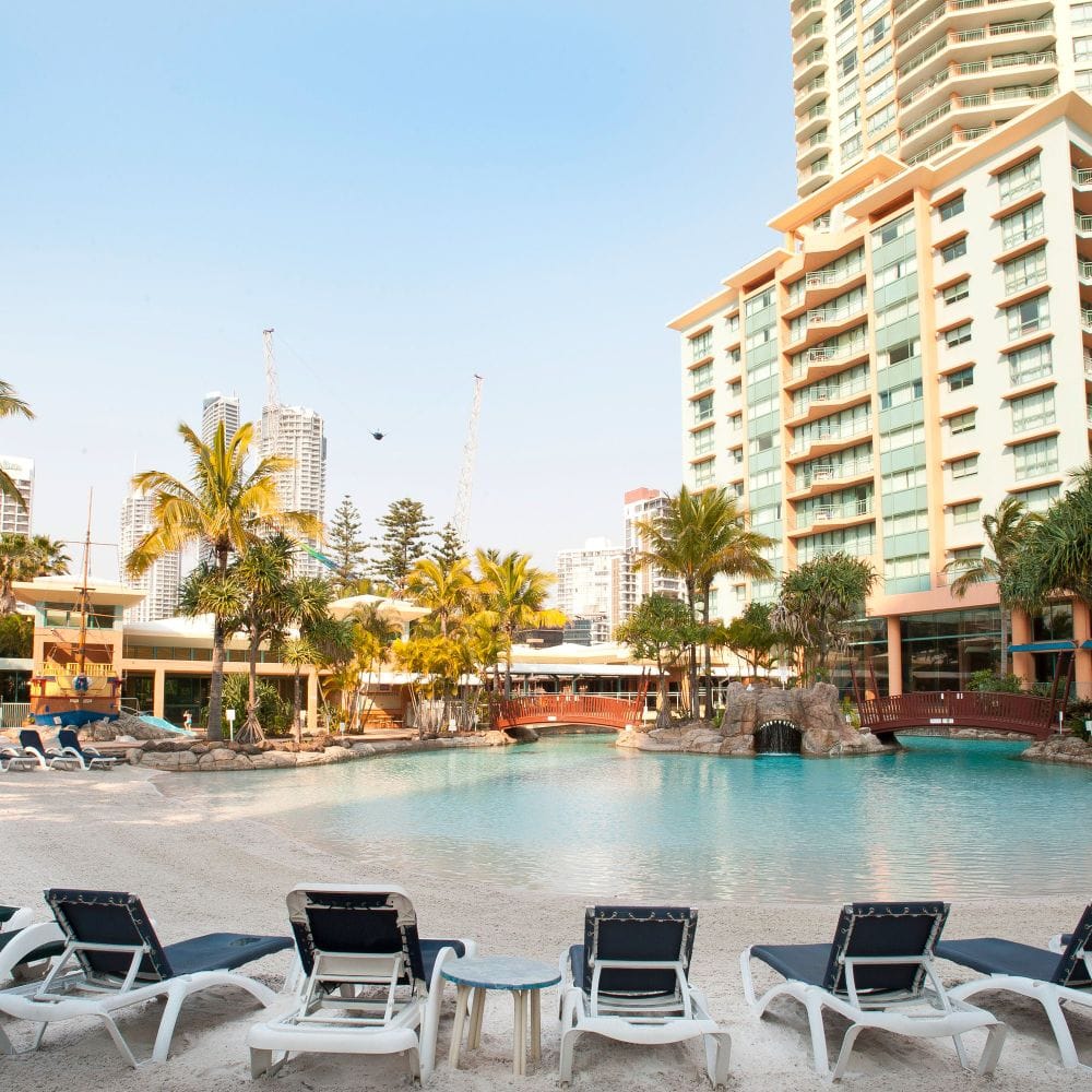 Mantra Crown Towers Surfers Paradise Hotel