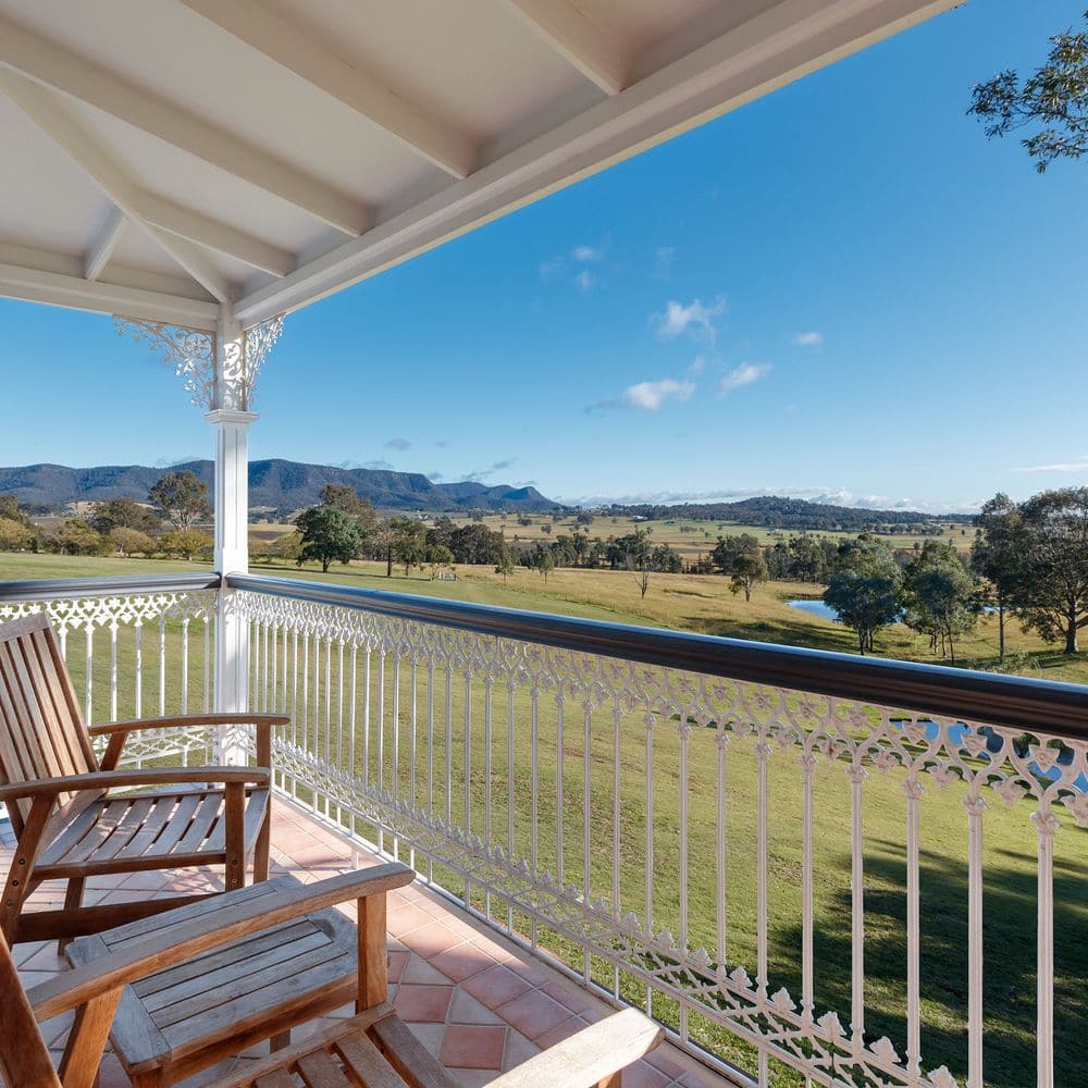 King Premium Valley View Balcony