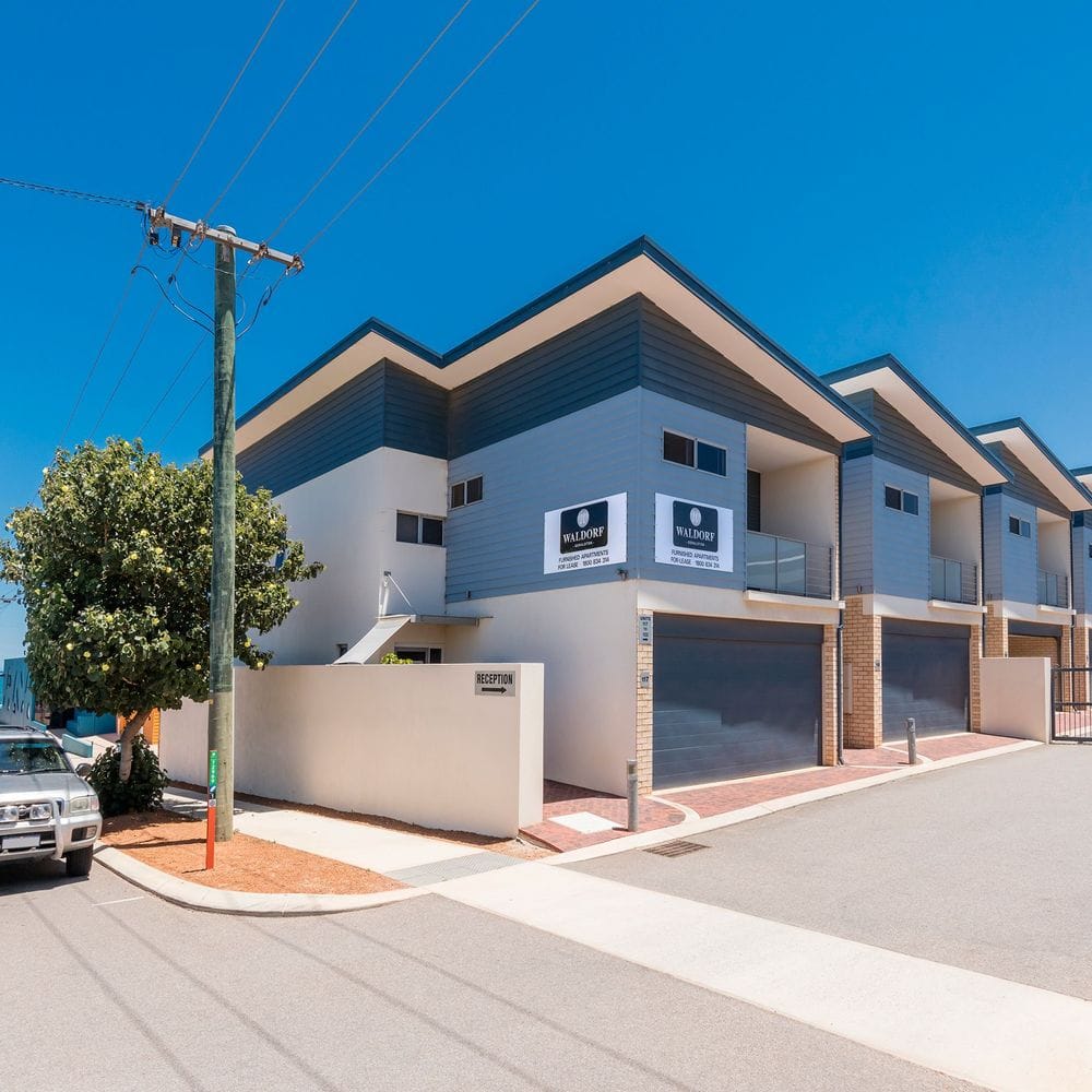 Nesuto Geraldton Apartment Hotel (Formerly Waldorf Geraldton Serviced Apartments) - Hotel Entrance