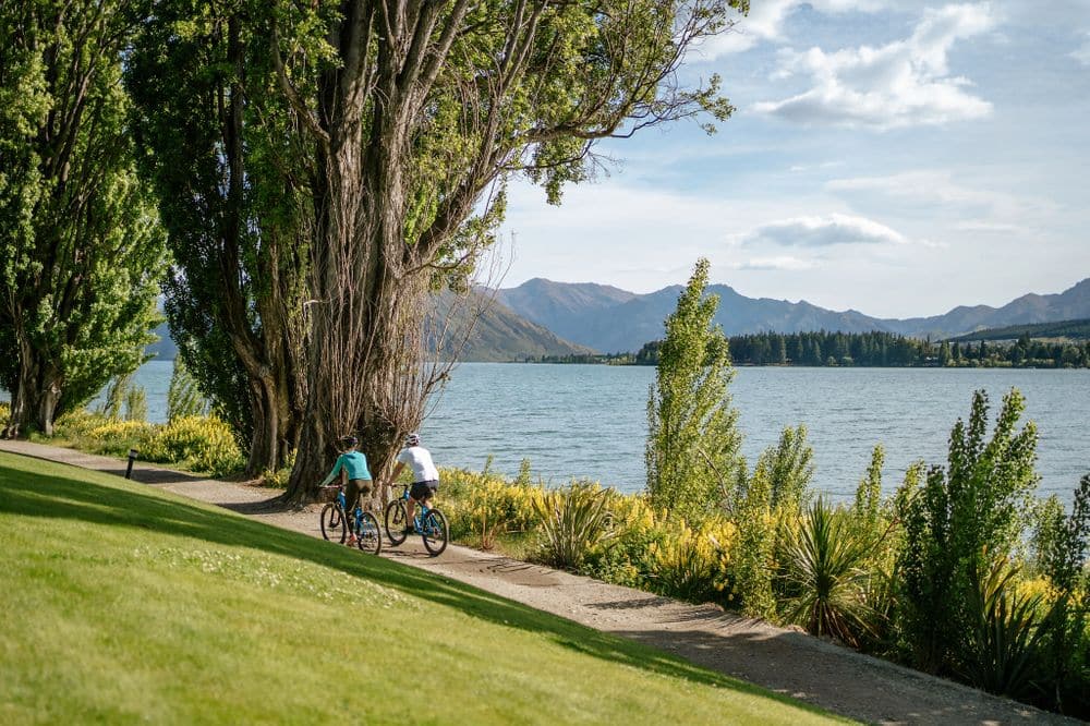 biking lakeside