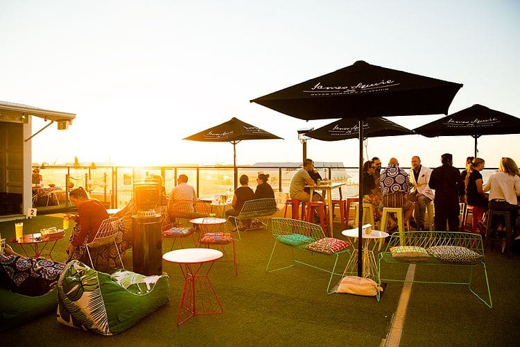 The Gerald Apartment Hotel - Old Man & The Sea Rooftop Bar & Restaurant