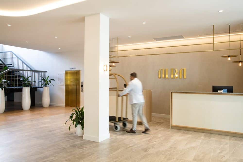 Hotel Alba Adelaide - Lobby & Reception