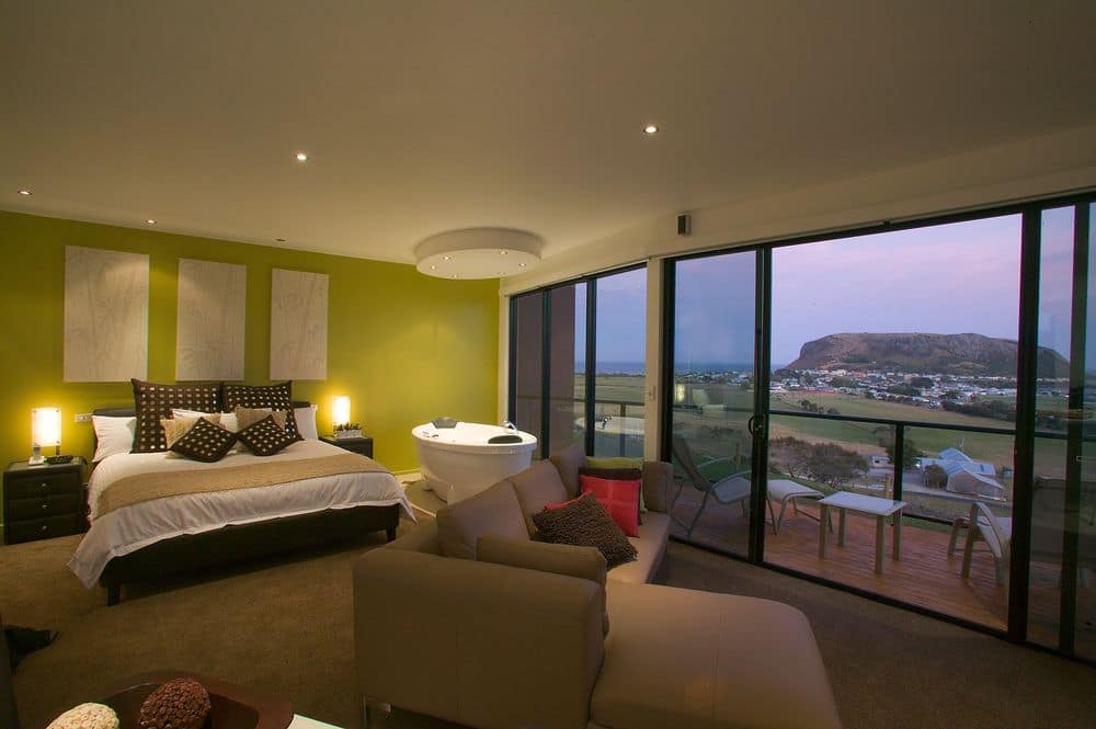 Luxury Studio Apartment 2