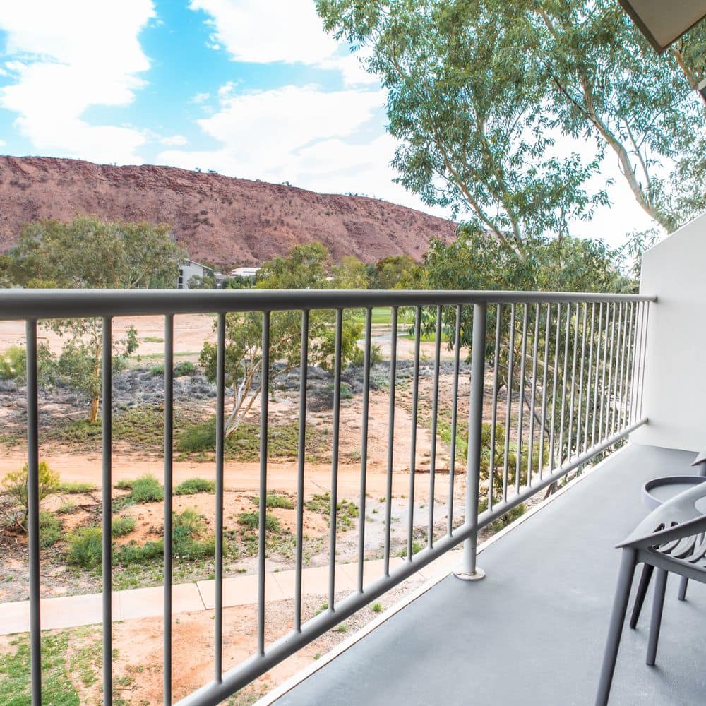 DoubleTree by Hilton Alice Springs  - Balcony