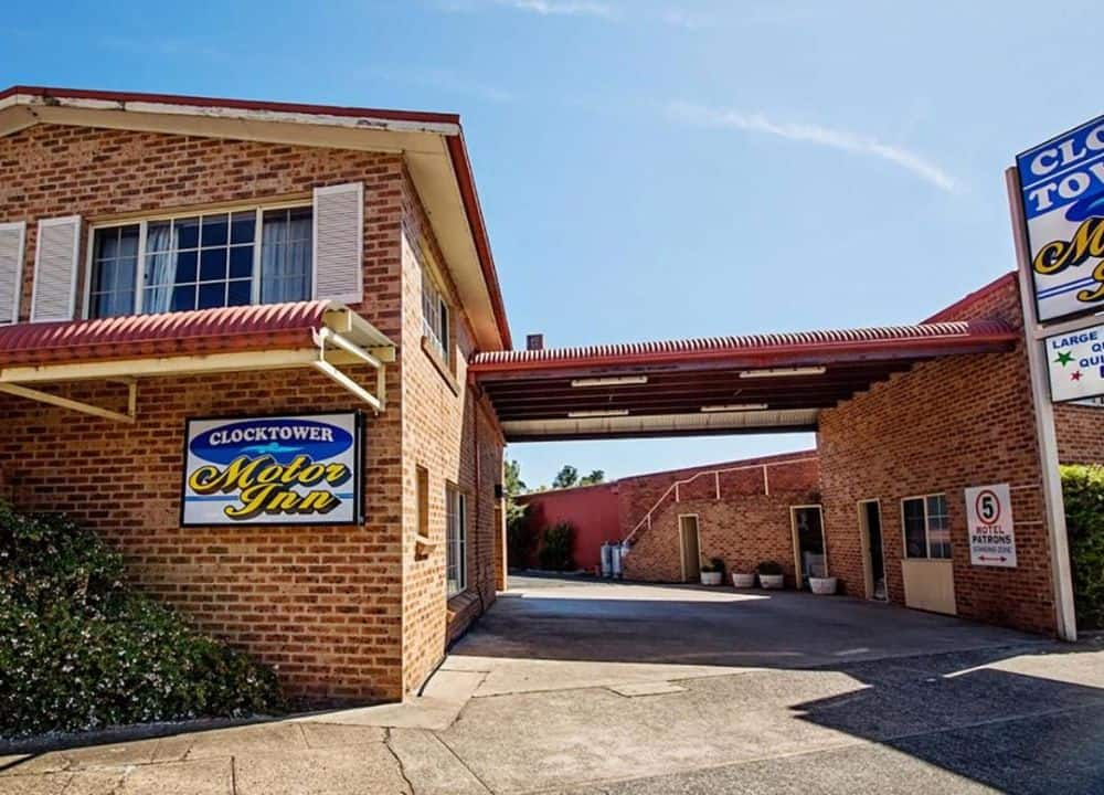 Clock Tower Motor Inn Entrance