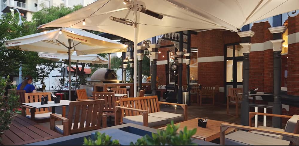 Holiday Inn West Perth - Julio's