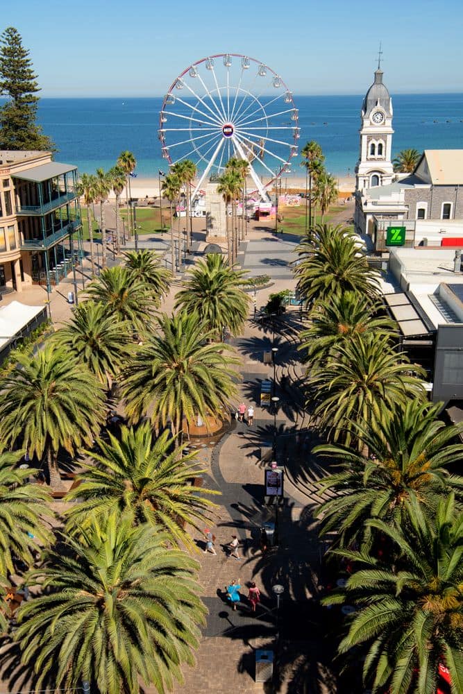 Glenelg's Moseley Square