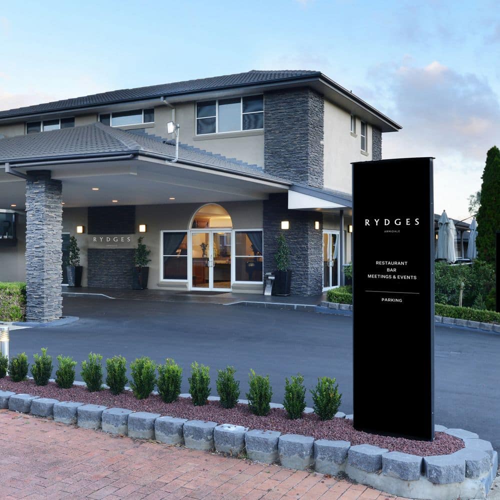 Rydges Armidale - Exterior View