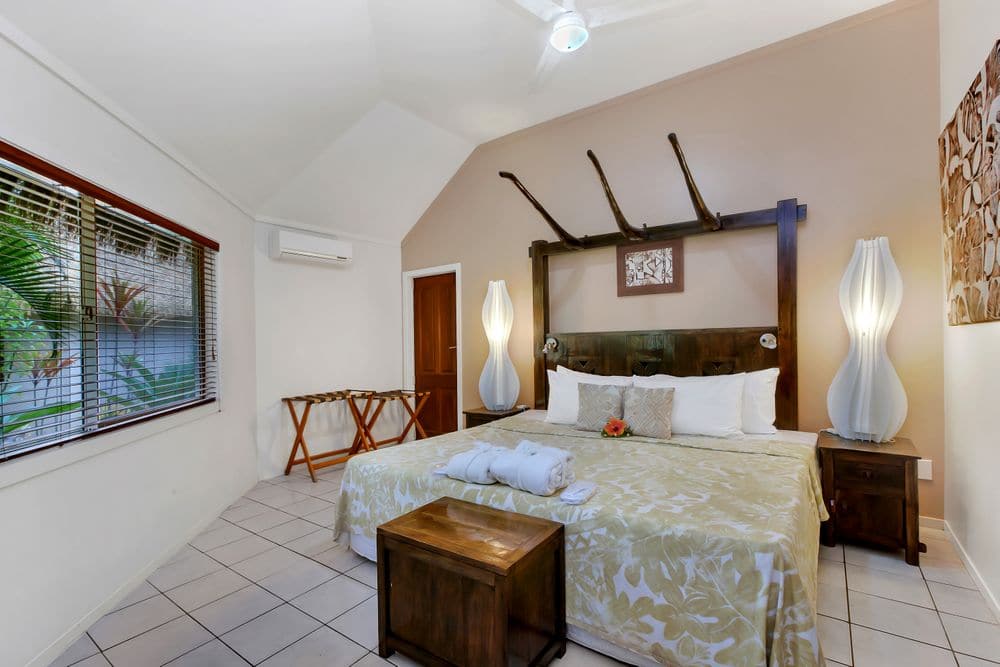 1 Bedroom Beachfront Villa