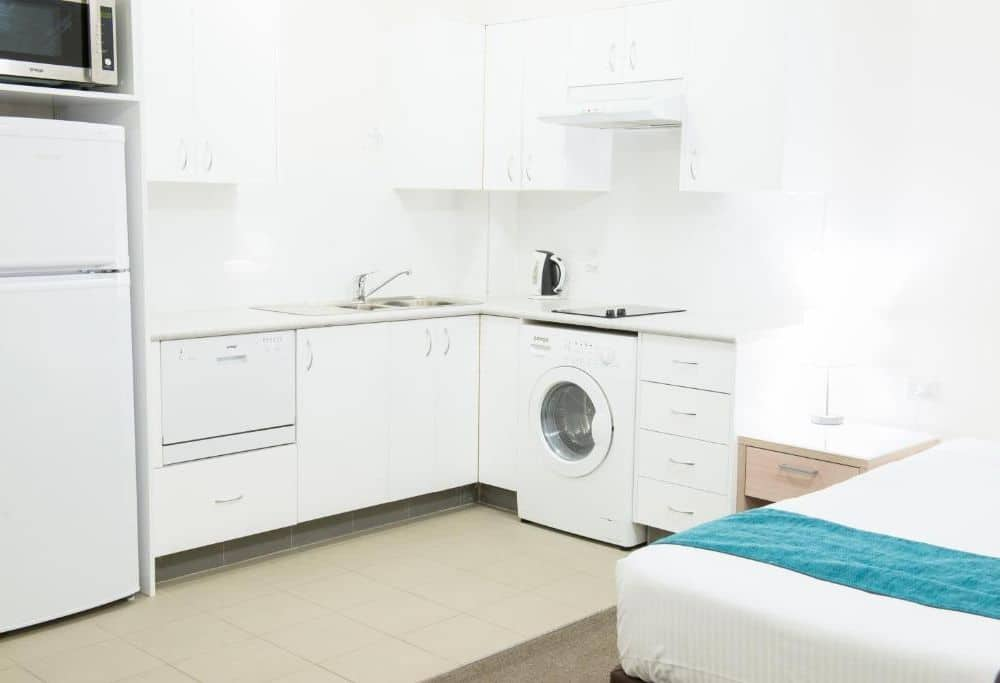 Kitchenette and facilities