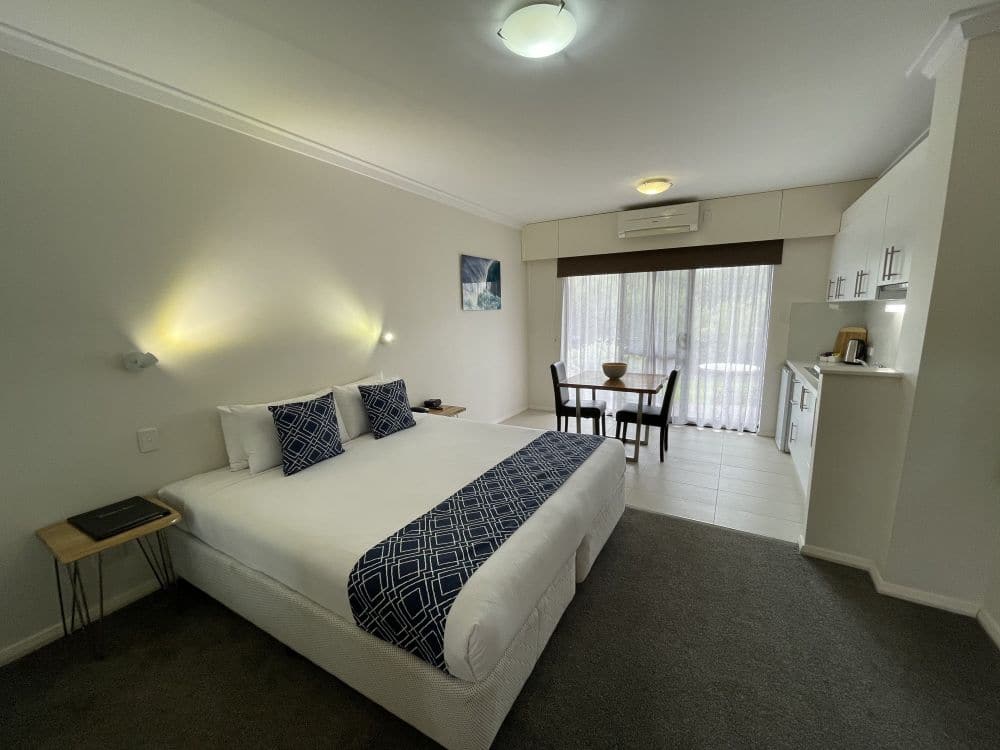 Margarets Beach Resort - Studio Apartment