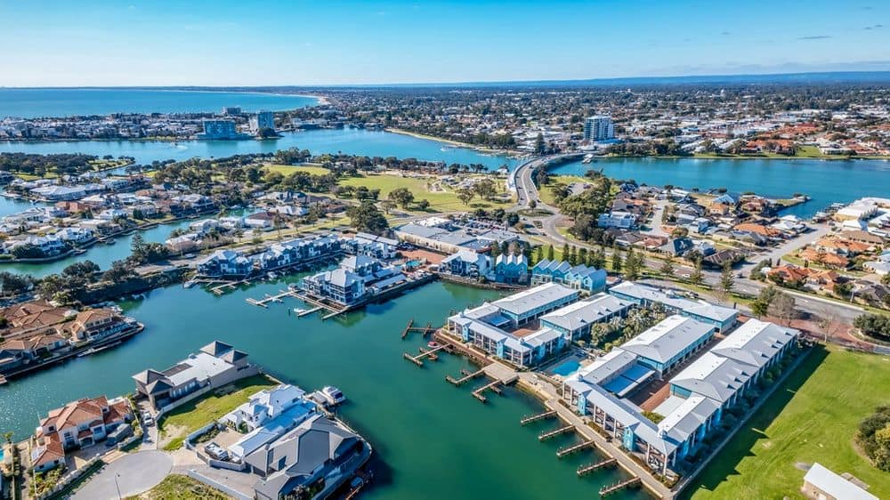 C Mandurah Apartment Resort