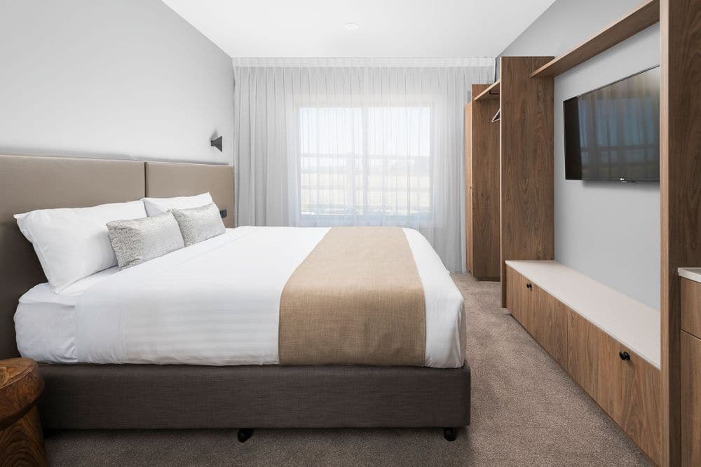 Queen Room