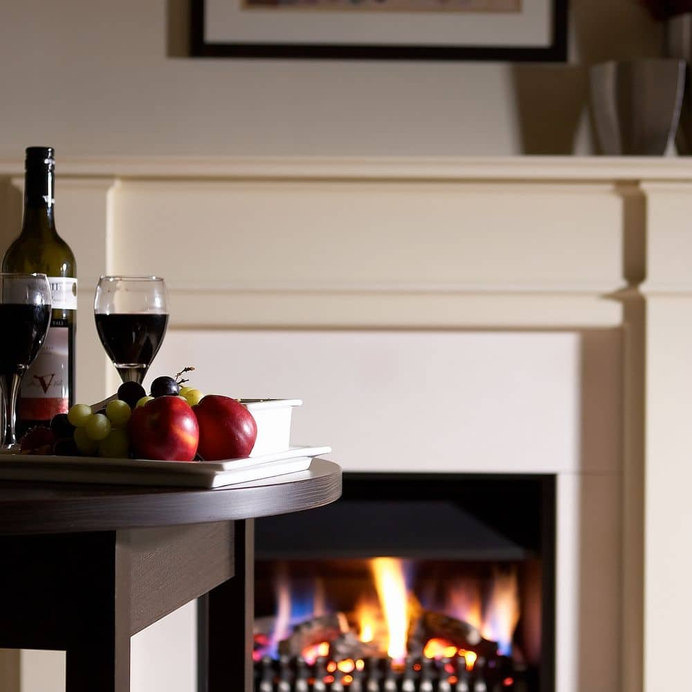 Real-flame gas fireplace