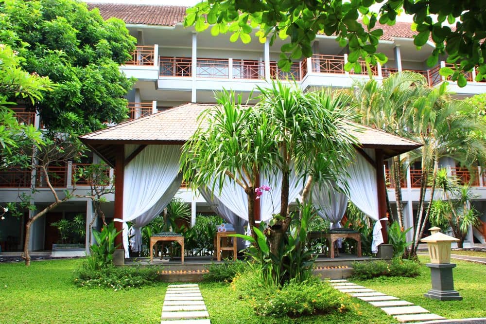 Dewi Sri Hotel - Massage Bale