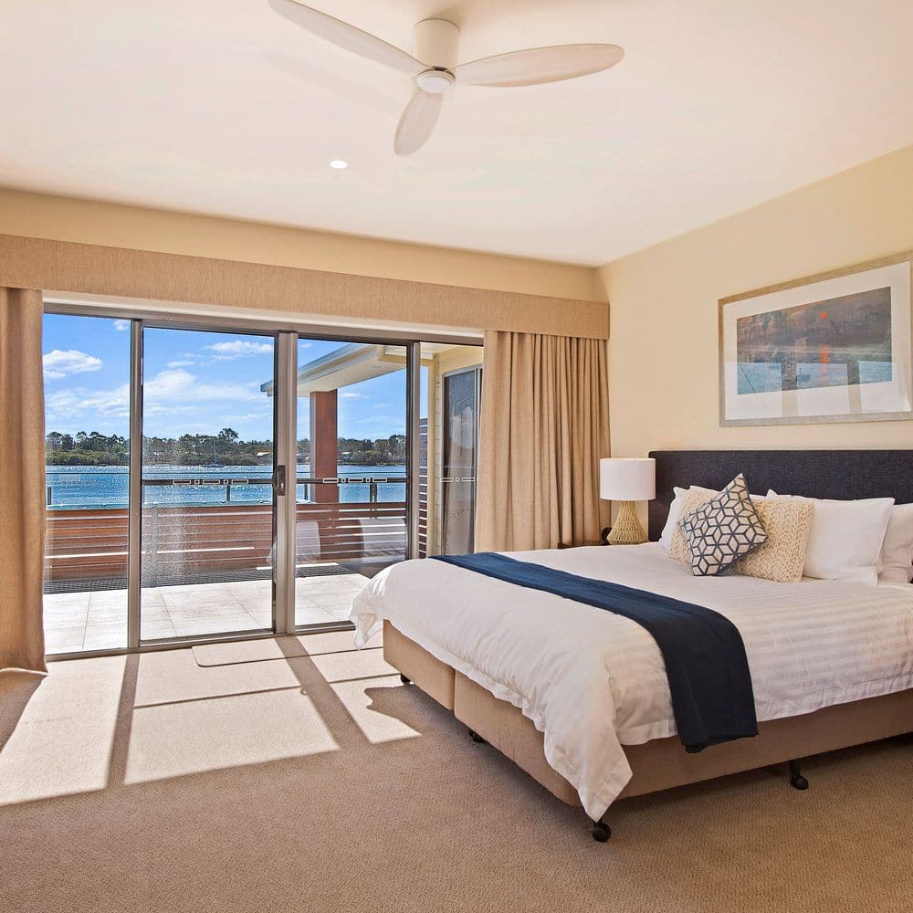 Superior King Spa Room With River View 