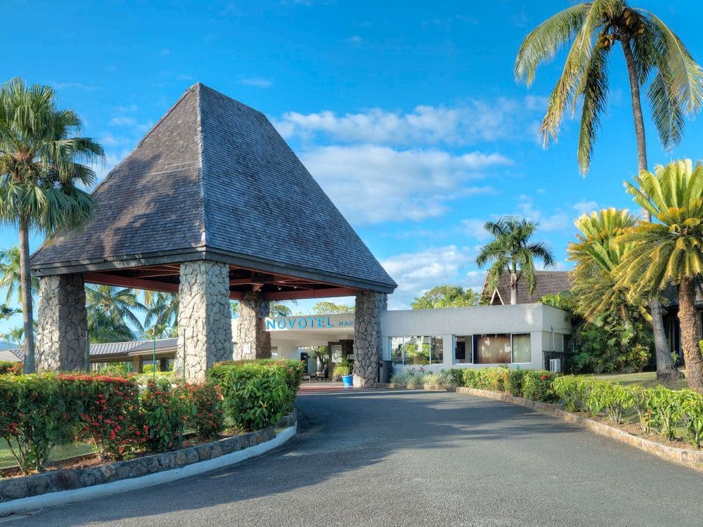 Novotel Nadi - Hotel Exterior