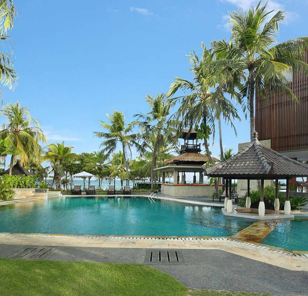 Candi Beach Resort and Spa | Qantas Hotels