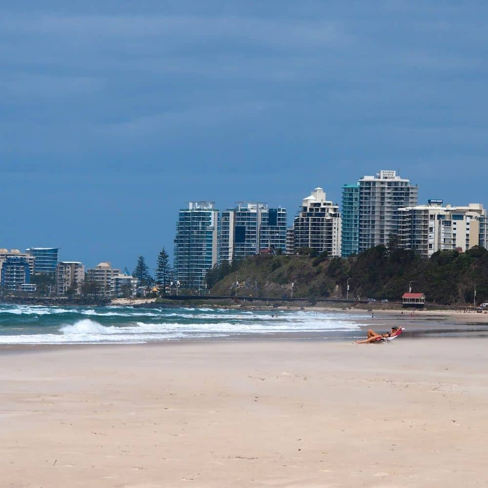 Walk to Kirra