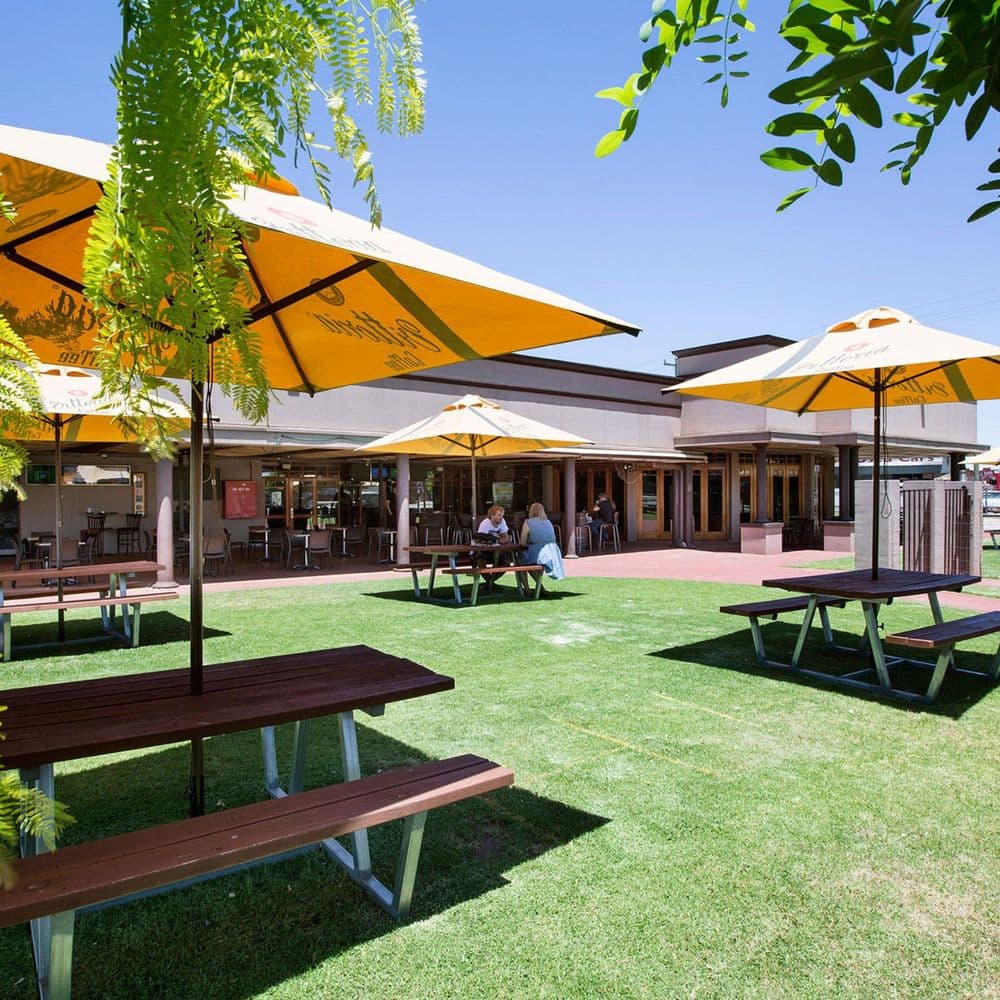 Beer Garden/Courtyard