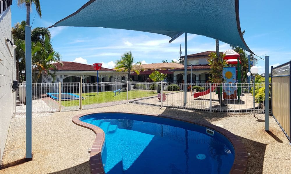 Spa Pool / Playground / BBQ Terrace