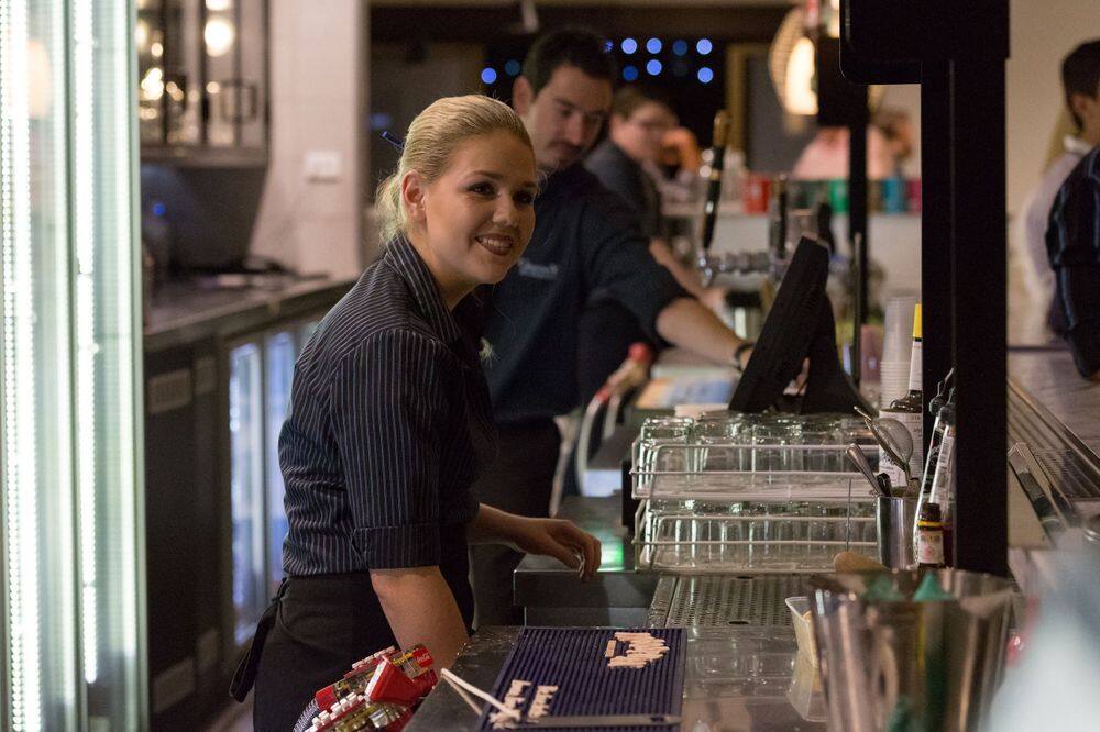 Gateway Bar
