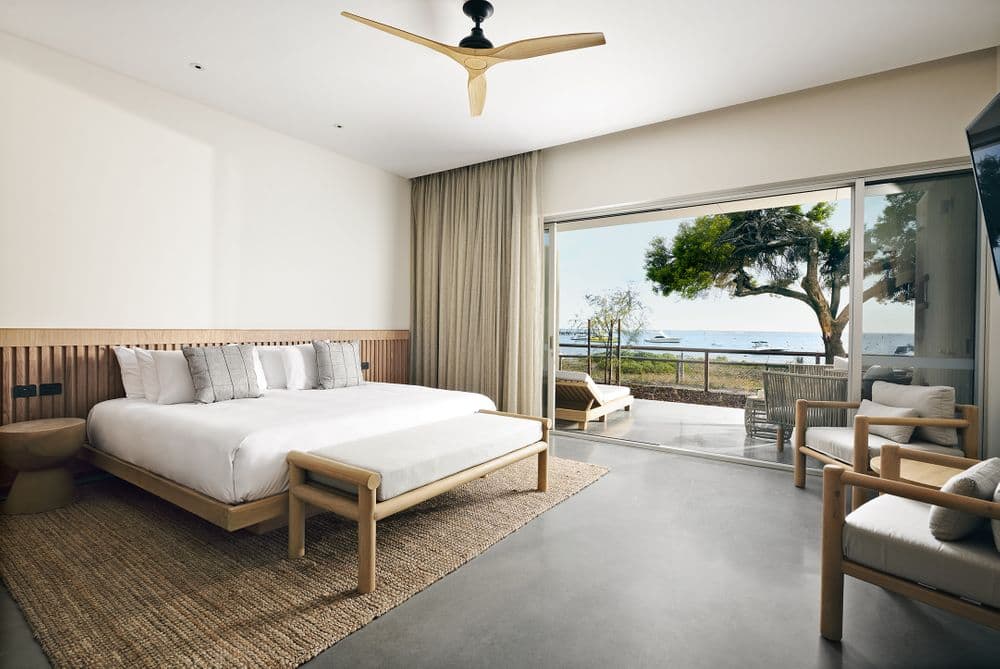 Bedroom and Outlook