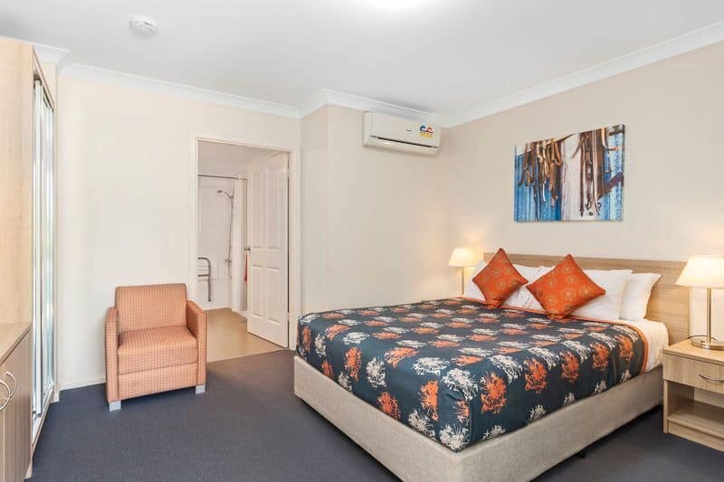 Executive Accessable Queen Room.
