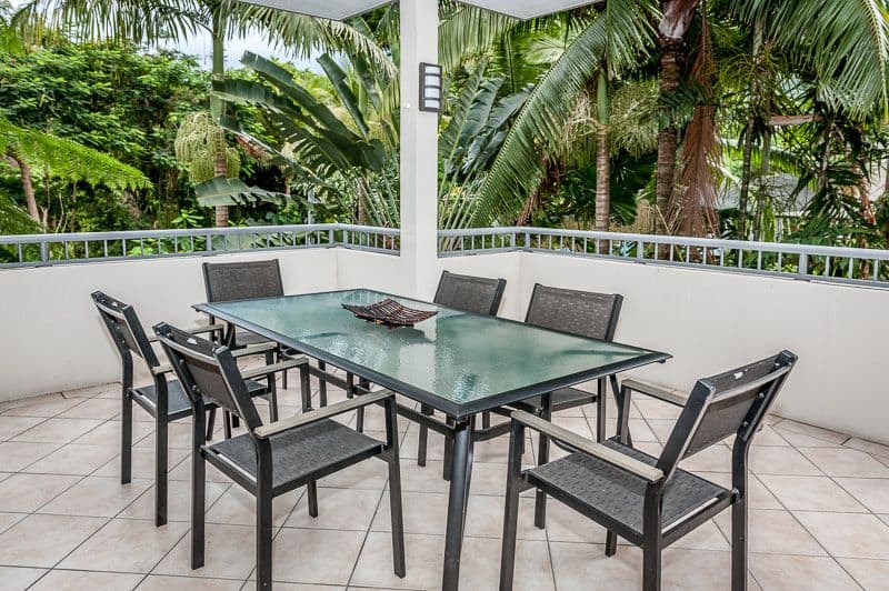 Oasis at Palm Cove - Front Balcony