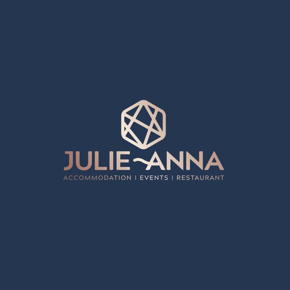 Julie-Anna Logo