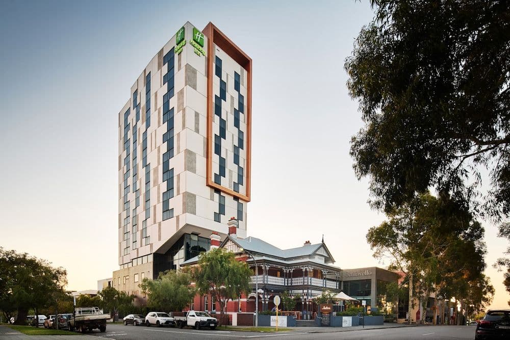 Holiday Inn West Perth - Exterior