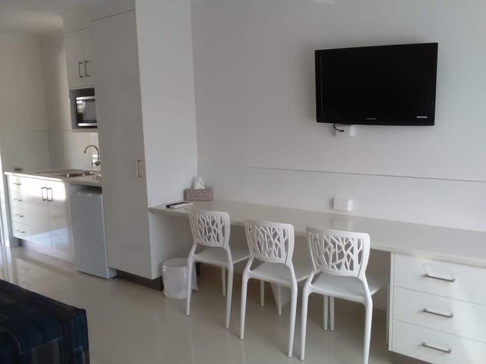 Casa Nostra Motel Mackay Queen Superior Room