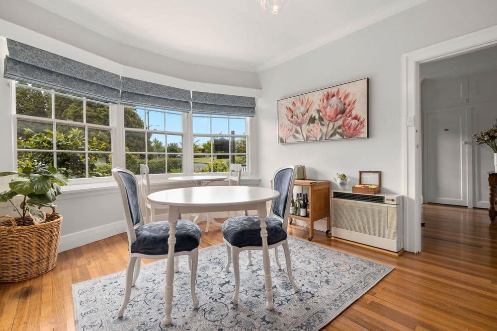 Breakfast Room