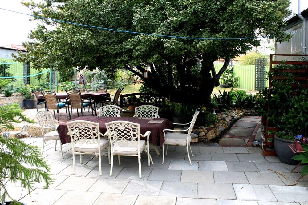 Breakfast in the Garden