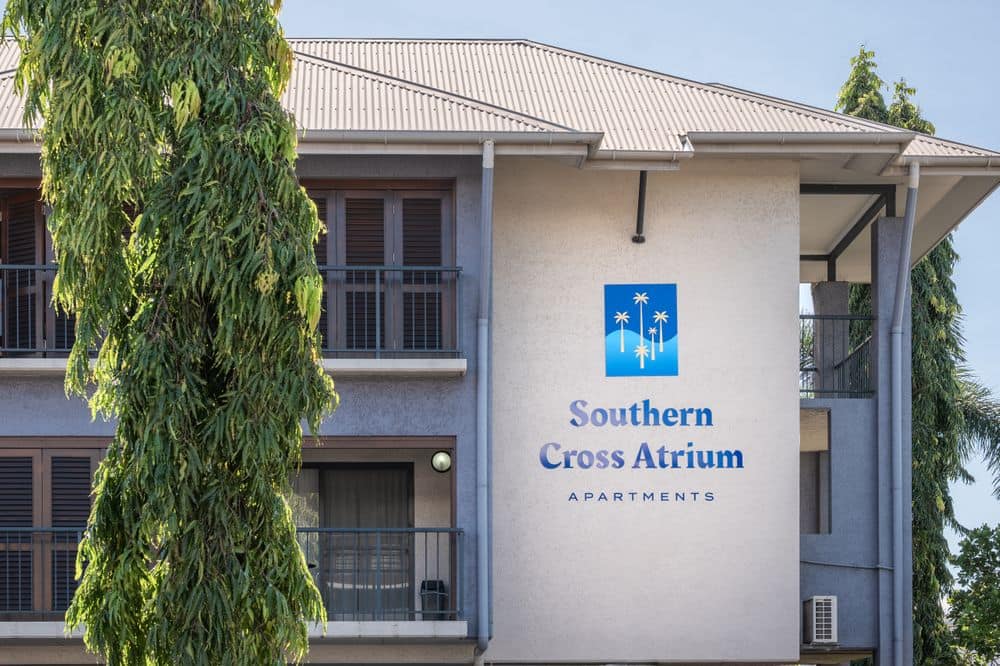 Southern Cross Atrium Apartments - Exterior