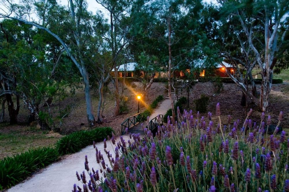 Battunga Cottages
