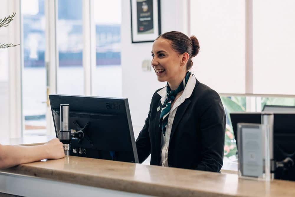 Rydges Newcastle - Front Desk
